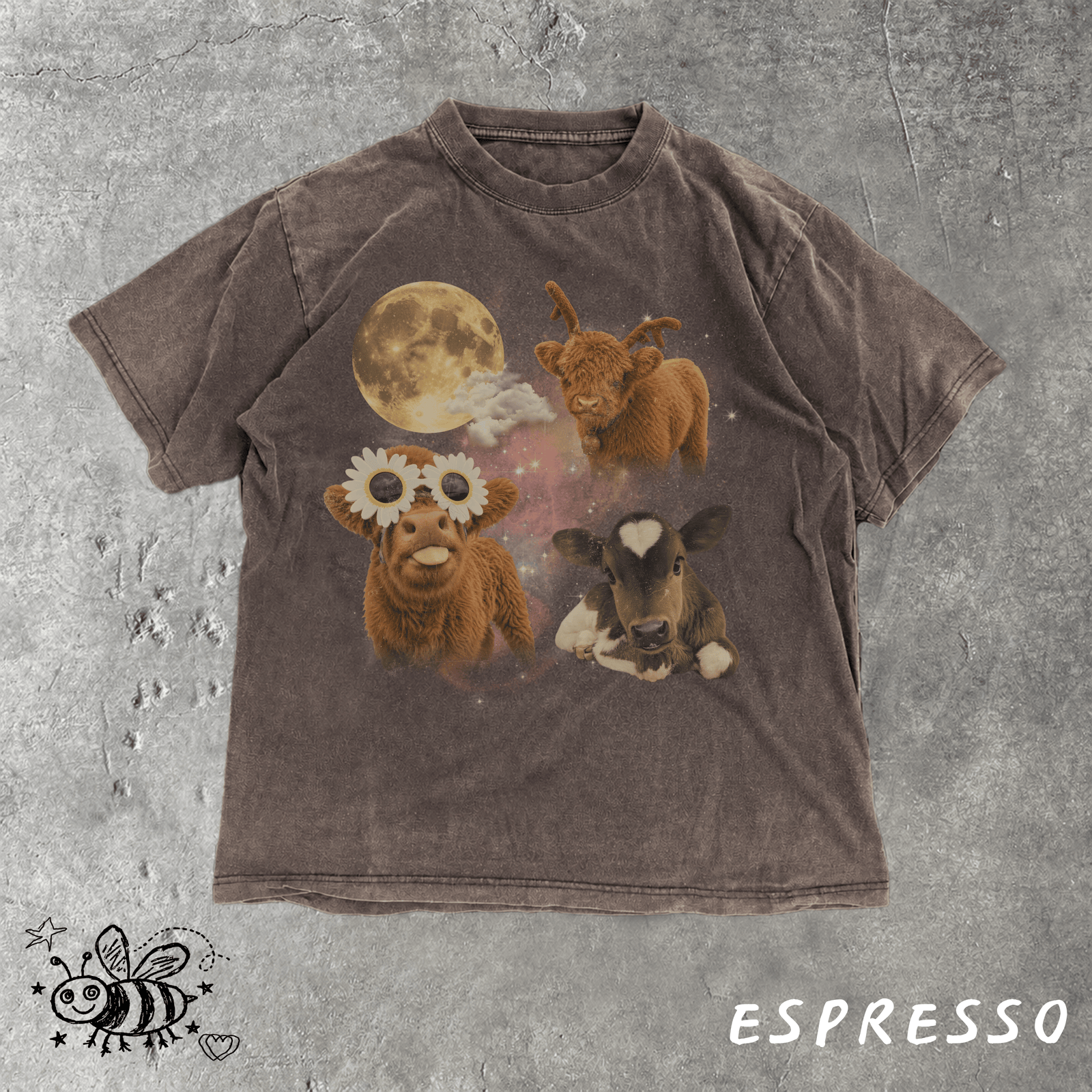 Cute cuddly Cows Howling at Moon Vintage 90s Graphic T Shirt